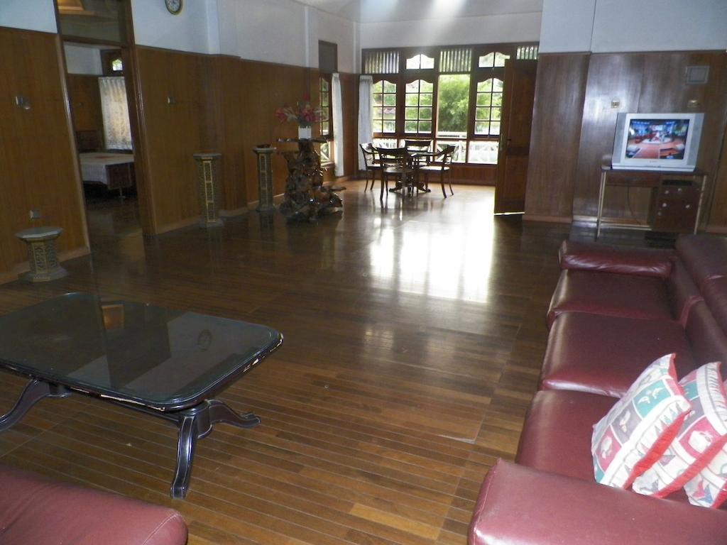 Rumah Utama Guest House Yogyakarta Room photo